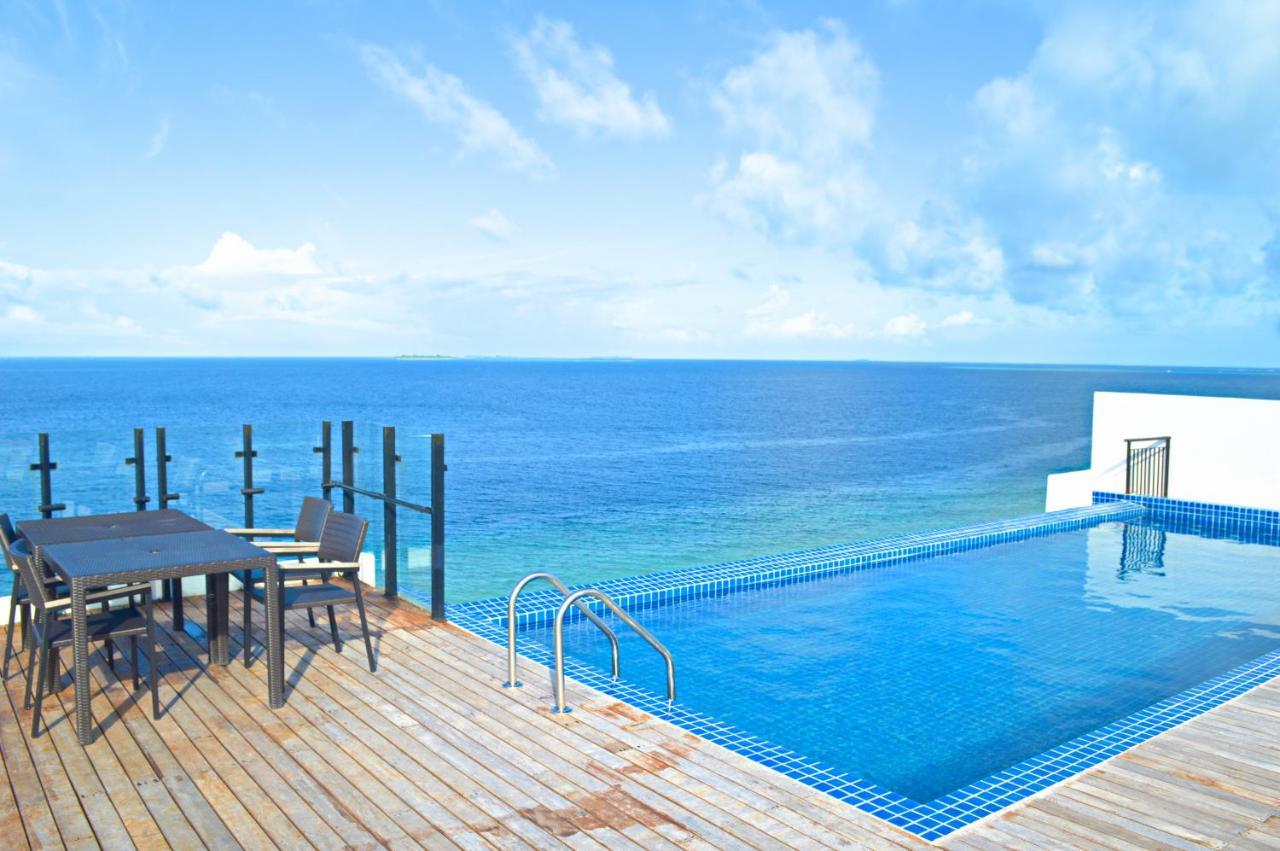 Ranthari Hotel And Spa Ukulhas Maldives Bagian luar foto