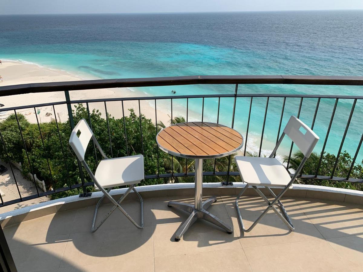 Ranthari Hotel And Spa Ukulhas Maldives Bagian luar foto
